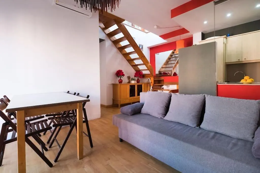 6 Pax Duplex Penthouse Las Ramblas Barcelona