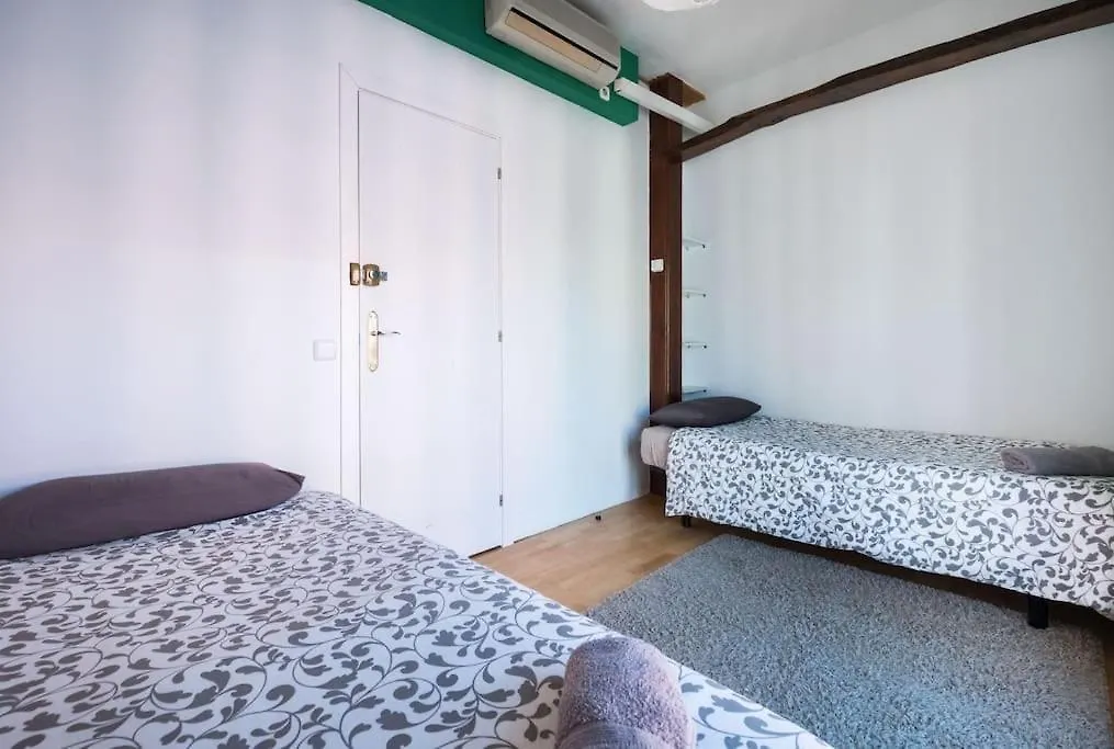 Apartment 6 Pax Duplex Penthouse Las Ramblas Barcelona Spain