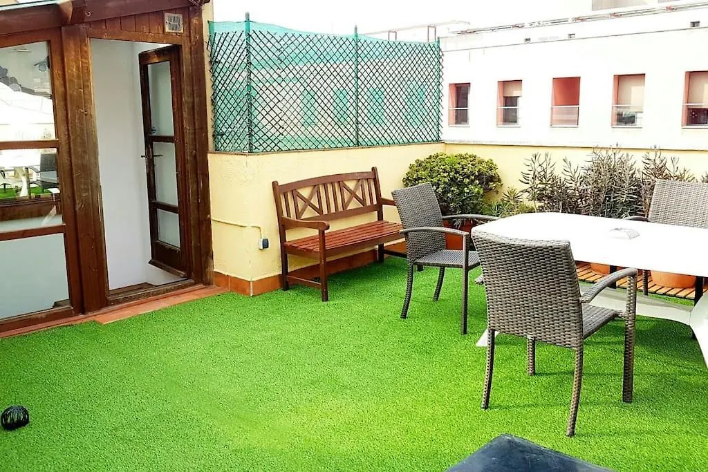 Apartment 6 Pax Duplex Penthouse Las Ramblas Barcelona